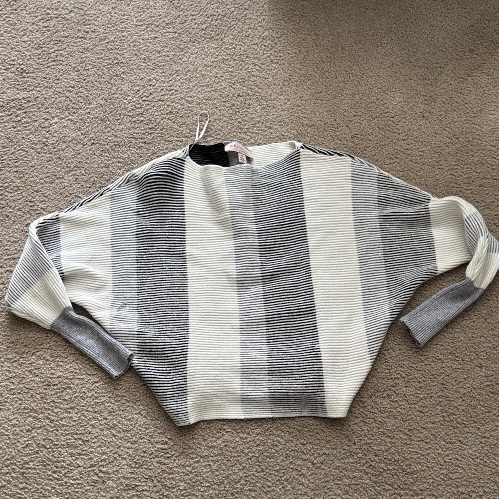 Philosophy Striped Gray, Black and White Women's Sweater size small